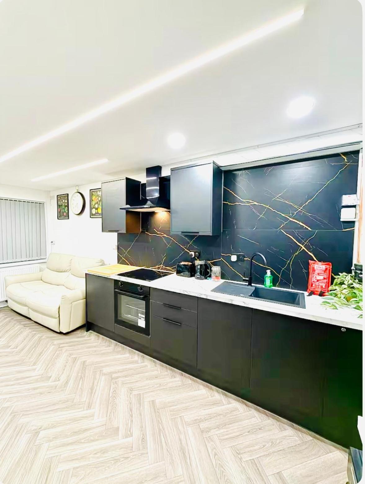 Birmingham City Centre- 9 Bed House With Free Parking Dış mekan fotoğraf